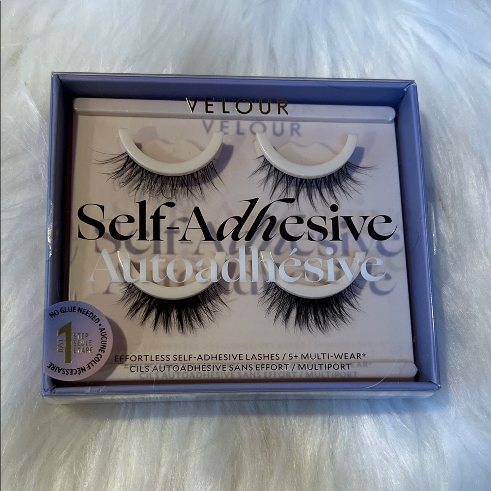Velour Self-Adhesive Lashes - Black